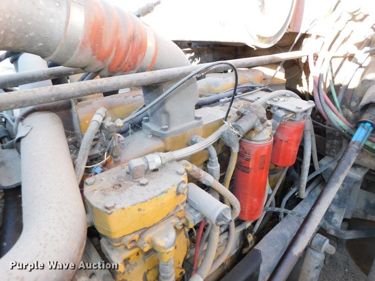 image for item DJ5879 1991 Freightliner FLD120  dump truck