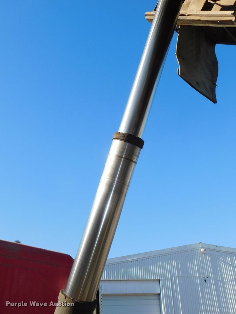 image for item DJ5879 1991 Freightliner FLD120  dump truck