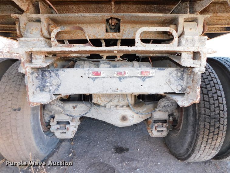 image for item DJ5879 1991 Freightliner FLD120  dump truck