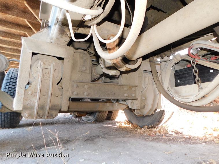 image for item DJ5879 1991 Freightliner FLD120  dump truck