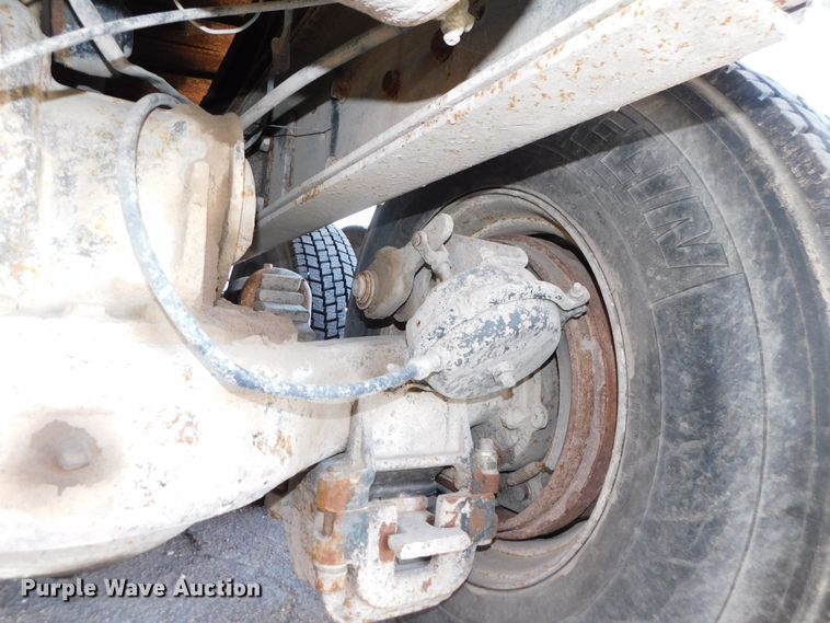 image for item DJ5879 1991 Freightliner FLD120  dump truck