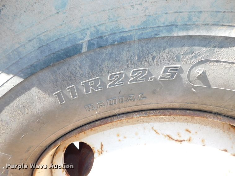 image for item DJ5879 1991 Freightliner FLD120  dump truck