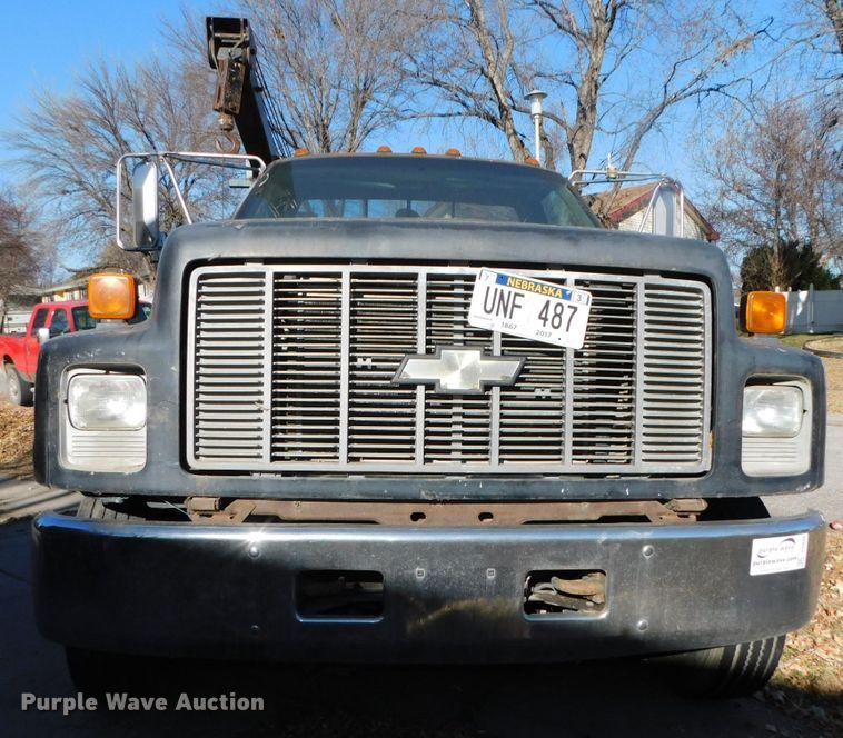 image for item DJ5880 1995 Chevrolet Kodiak C6H042  utility truck with crane