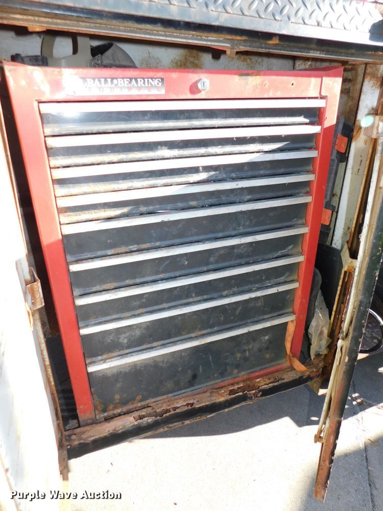 image for item DJ5880 1995 Chevrolet Kodiak C6H042  utility truck with crane