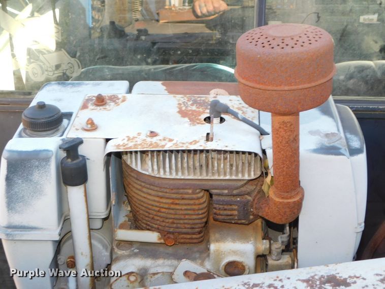 image for item DJ5880 1995 Chevrolet Kodiak C6H042  utility truck with crane