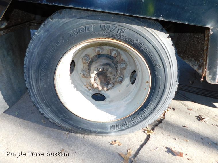 image for item DJ5880 1995 Chevrolet Kodiak C6H042  utility truck with crane