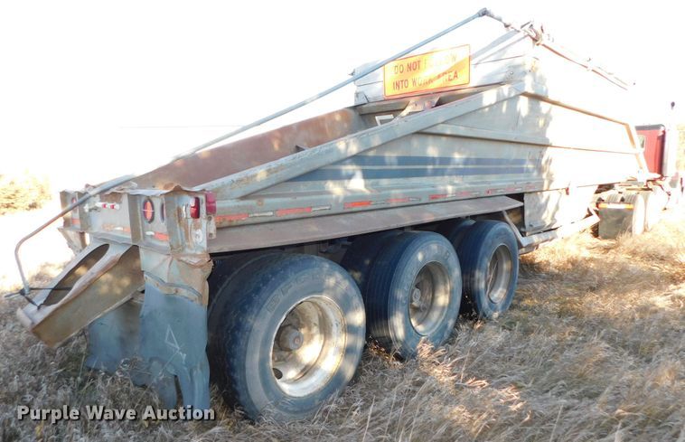 image for item DJ5881 1985 Load King 1827-0-3AXLE bottom dump trailer