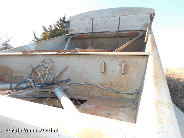 image for item DJ5881 1985 Load King 1827-0-3AXLE bottom dump trailer