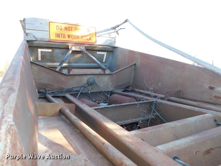 image for item DJ5881 1985 Load King 1827-0-3AXLE bottom dump trailer