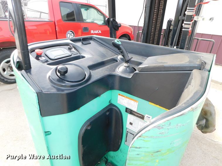 image for item DJ5882 2010 Mitsubishi FBC18NS  forklift