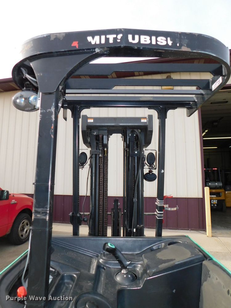 image for item DJ5882 2010 Mitsubishi FBC18NS  forklift