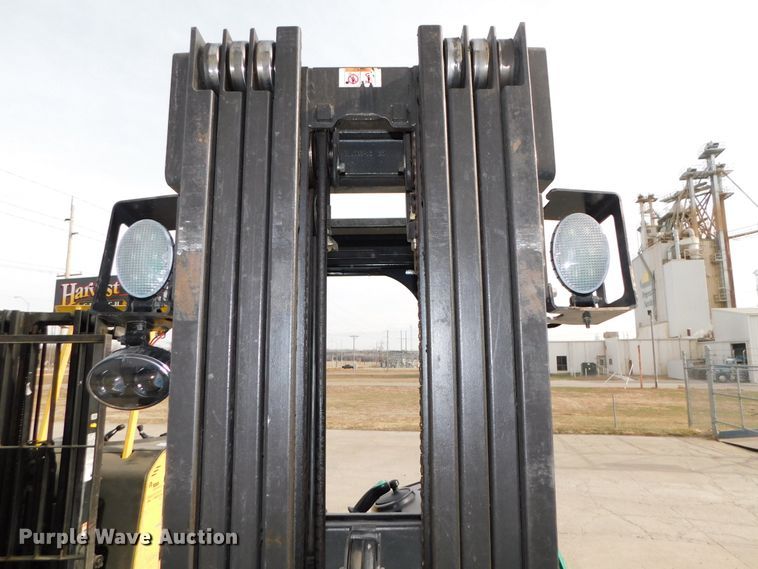 image for item DJ5882 2010 Mitsubishi FBC18NS  forklift