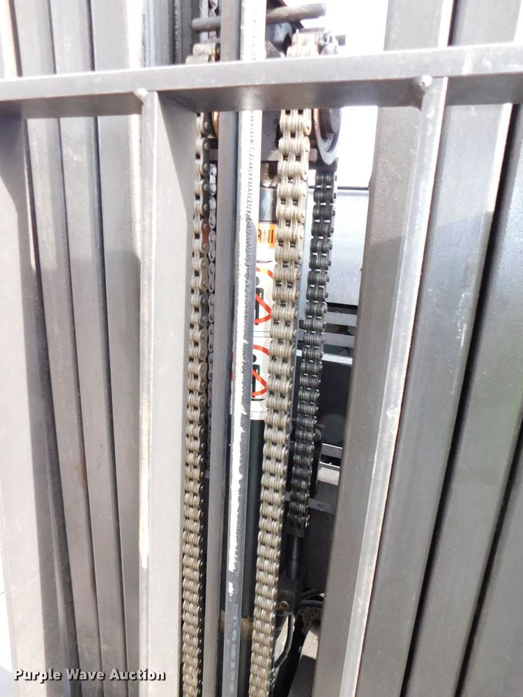 image for item DJ5882 2010 Mitsubishi FBC18NS  forklift