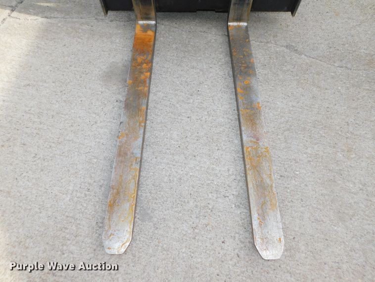 image for item DJ5882 2010 Mitsubishi FBC18NS  forklift