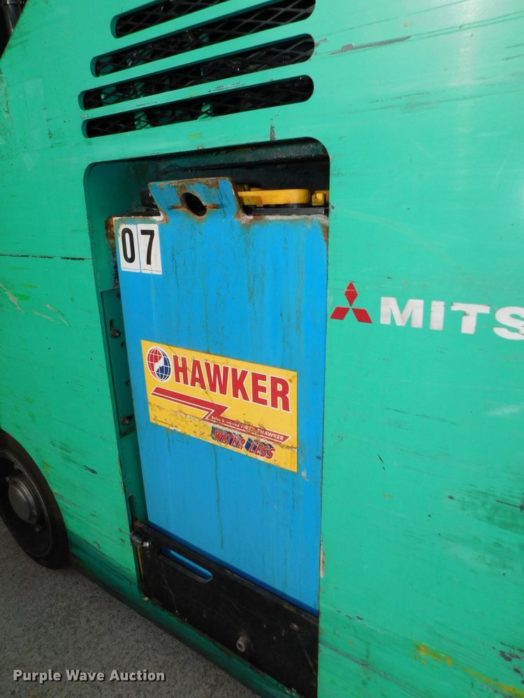 image for item DJ5882 2010 Mitsubishi FBC18NS  forklift