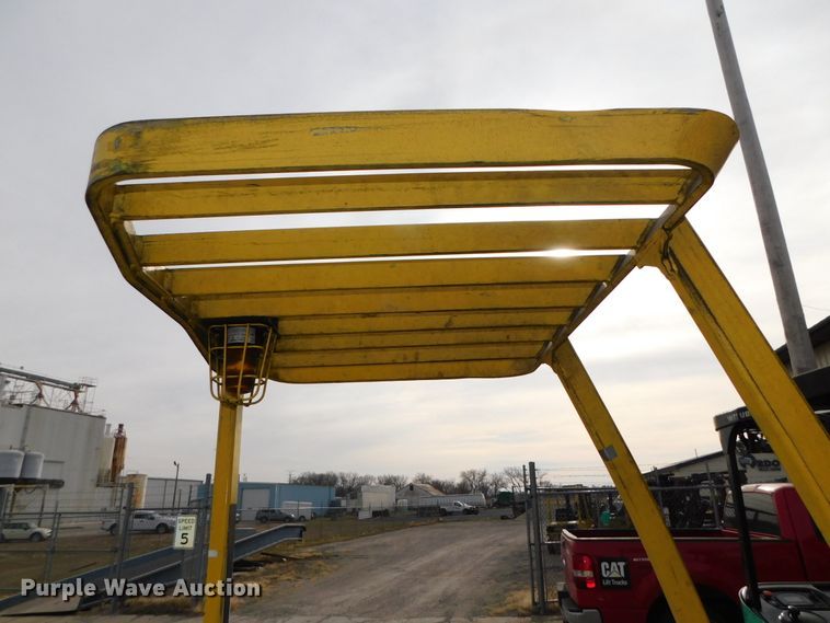 image for item DJ5883 2002 Hyster E40HSD  forklift