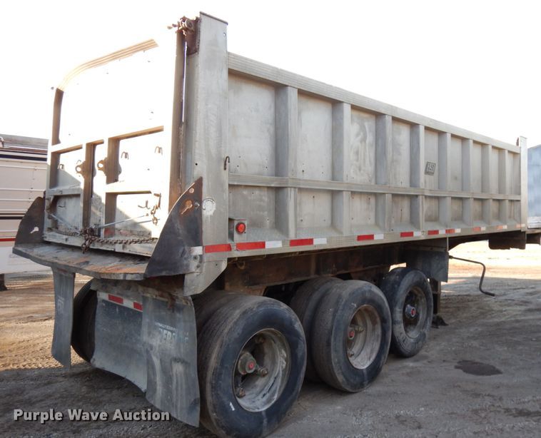 image for item DJ6054 1979 East end dump trailer
