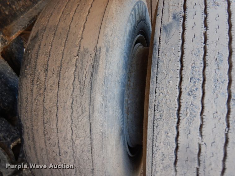 image for item DJ6054 1979 East end dump trailer