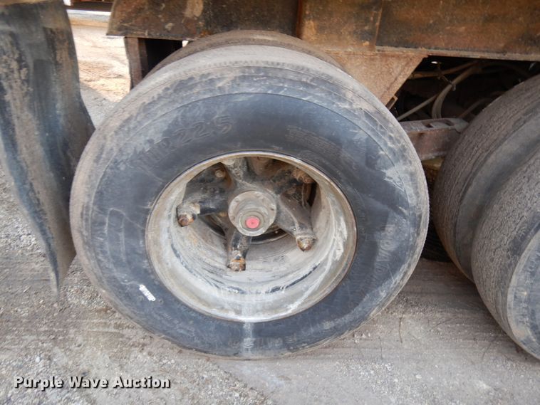 image for item DJ6054 1979 East end dump trailer