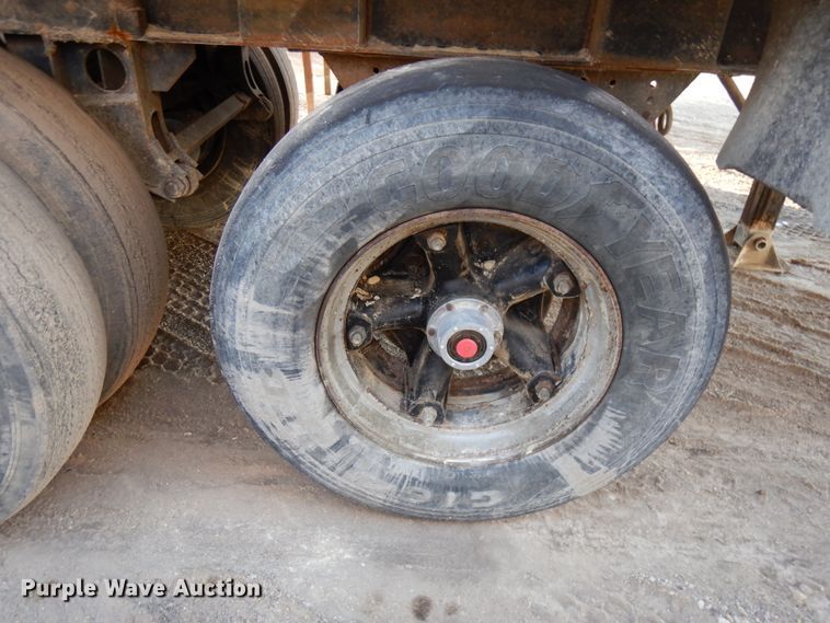 image for item DJ6054 1979 East end dump trailer