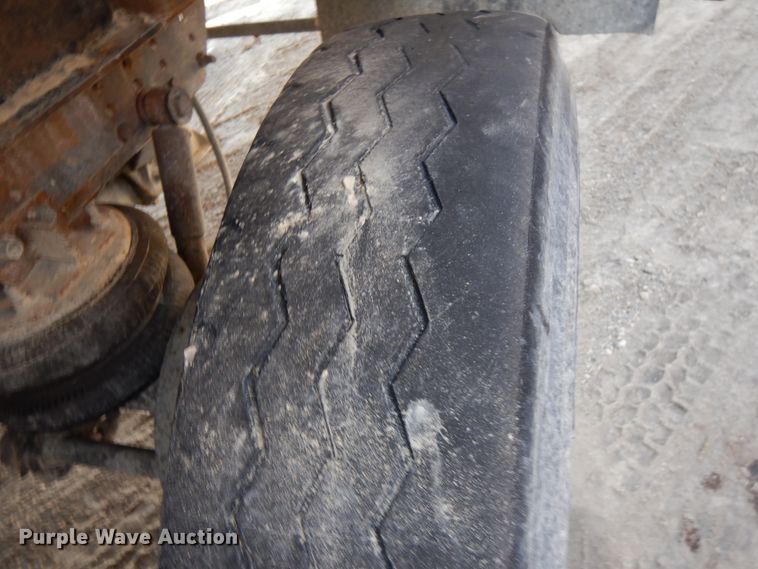 image for item DJ6054 1979 East end dump trailer