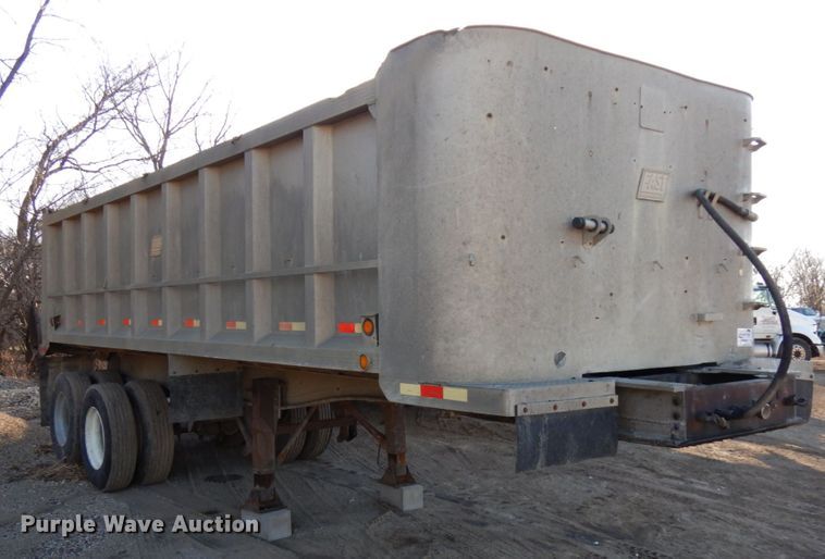 image for item DJ6055 1973 East end dump trailer