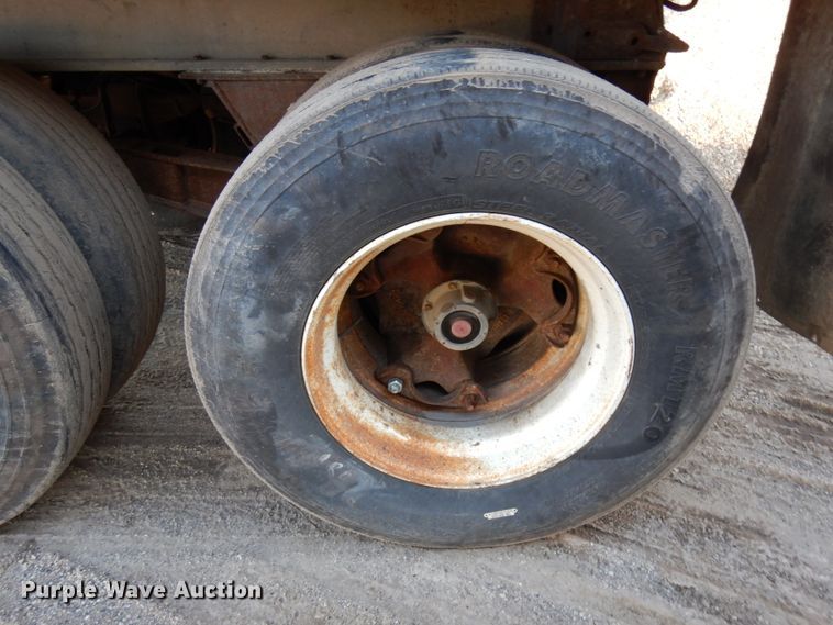 image for item DJ6055 1973 East end dump trailer