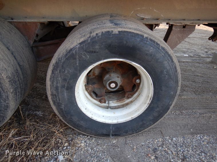 image for item DJ6055 1973 East end dump trailer