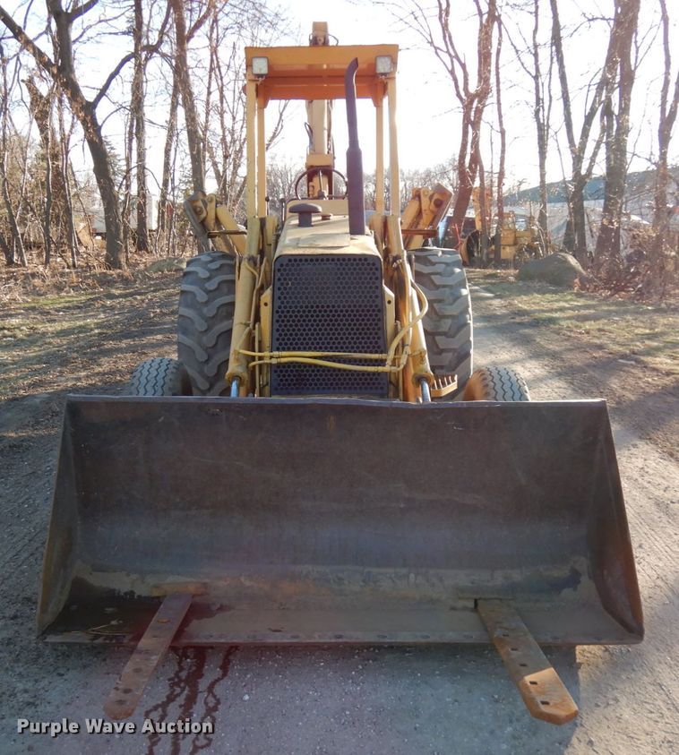 image for item DJ6071 Ford 555  backhoe