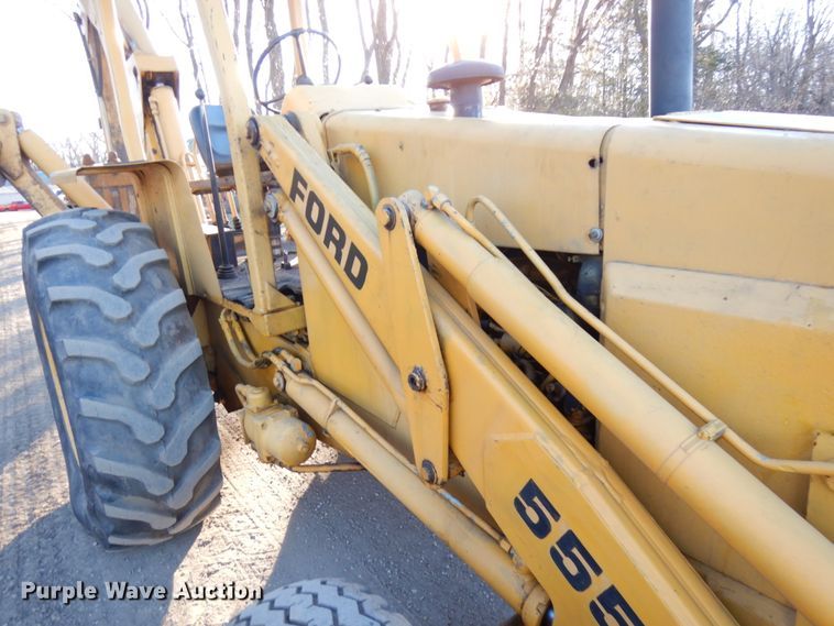 image for item DJ6071 Ford 555  backhoe