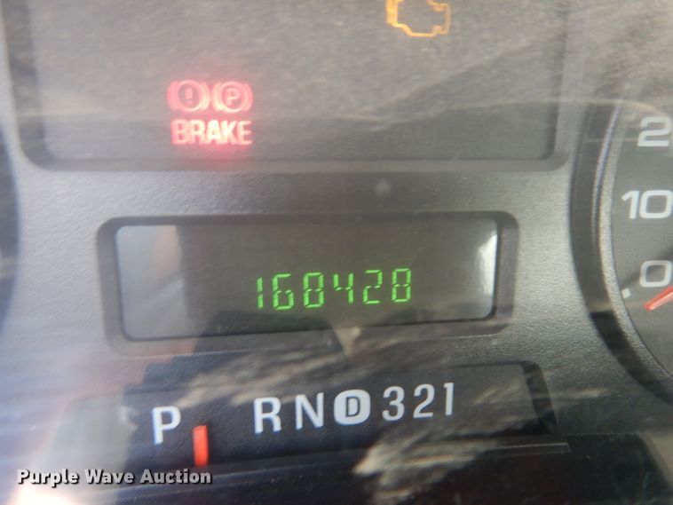 image for item DJ6504 2006 Ford F450 Super Duty  bucket truck