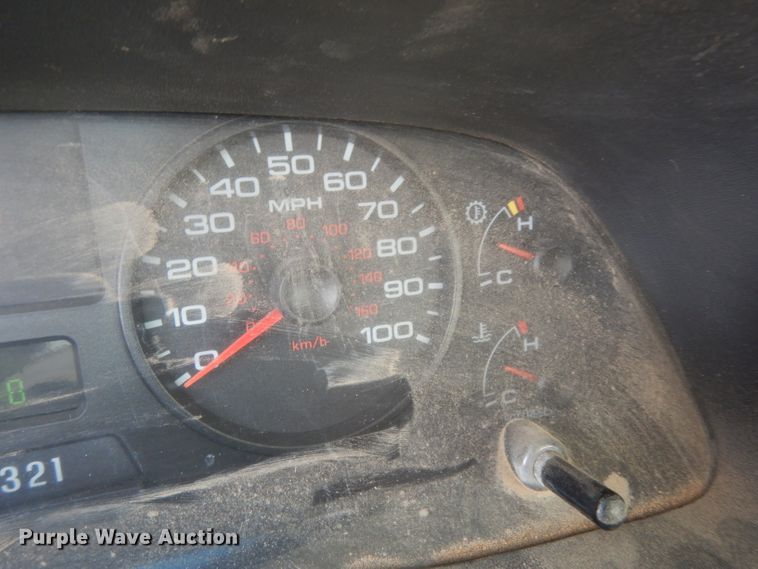 image for item DJ6504 2006 Ford F450 Super Duty  bucket truck