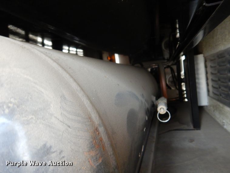 image for item DJ6504 2006 Ford F450 Super Duty  bucket truck