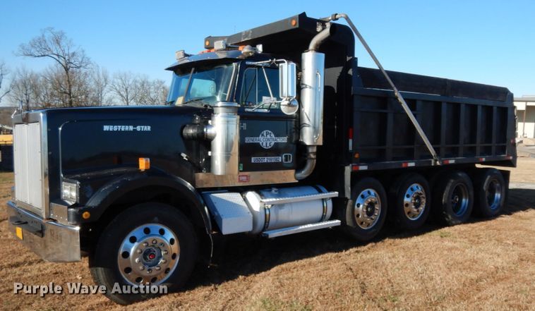 image for item DJ6734 1996 Western Star 4964F  dump truck