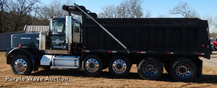 image for item DJ6734 1996 Western Star 4964F  dump truck