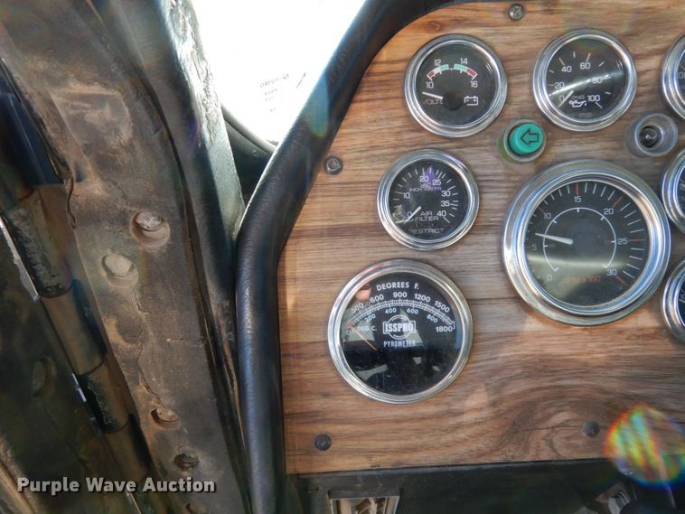 image for item DJ6734 1996 Western Star 4964F  dump truck