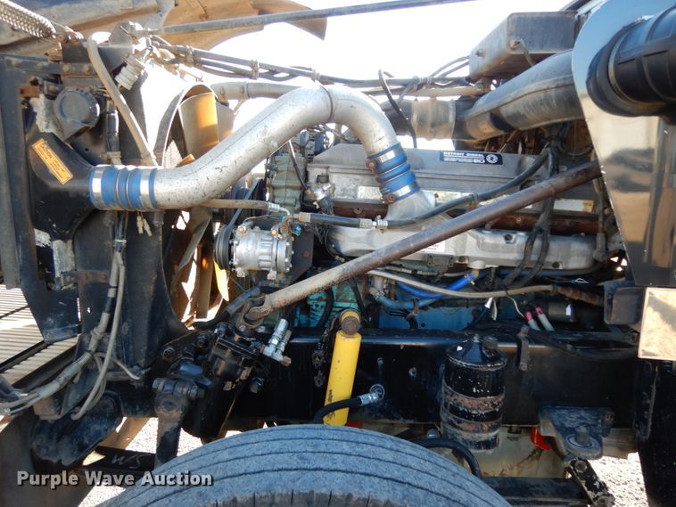 image for item DJ6734 1996 Western Star 4964F  dump truck