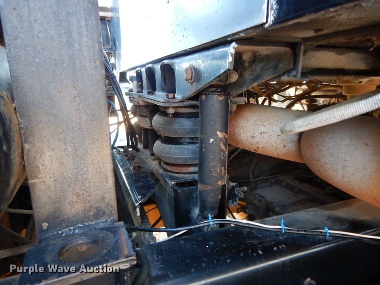 image for item DJ6734 1996 Western Star 4964F  dump truck