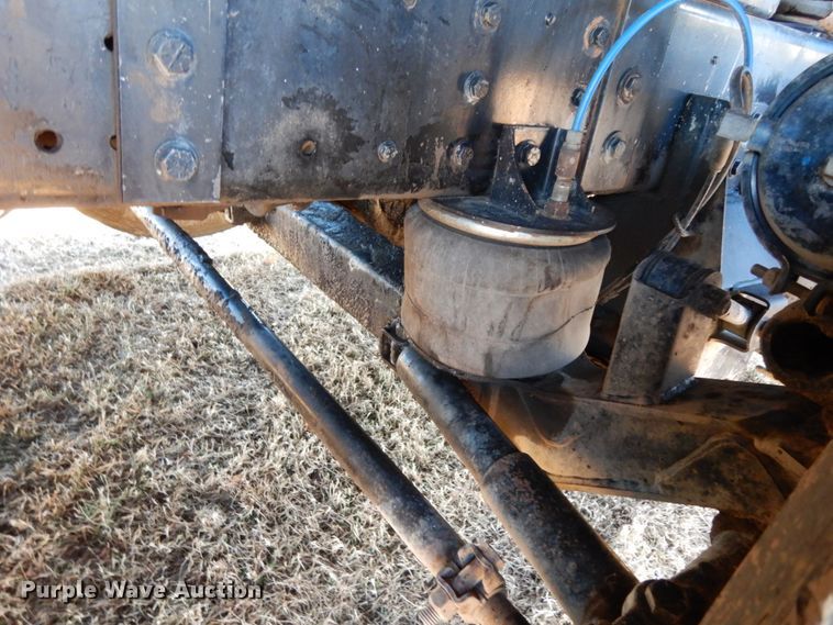 image for item DJ6734 1996 Western Star 4964F  dump truck