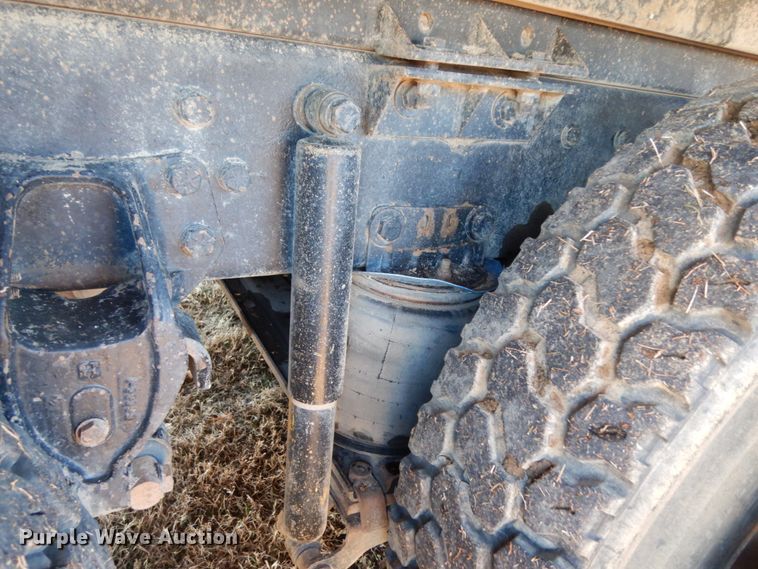 image for item DJ6734 1996 Western Star 4964F  dump truck