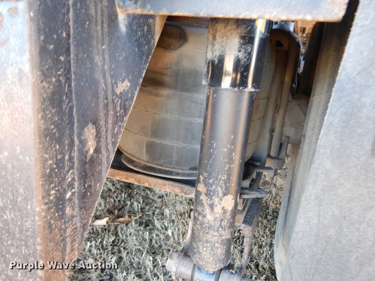 image for item DJ6734 1996 Western Star 4964F  dump truck