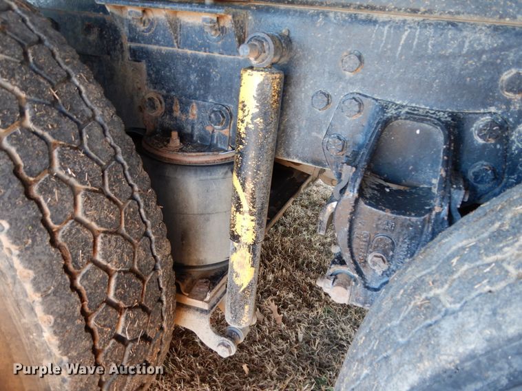 image for item DJ6734 1996 Western Star 4964F  dump truck