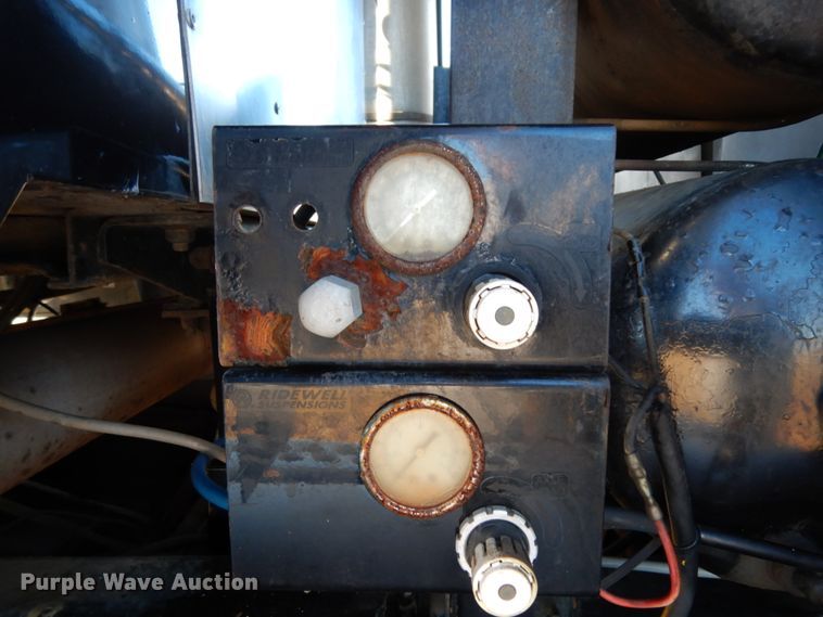 image for item DJ6734 1996 Western Star 4964F  dump truck