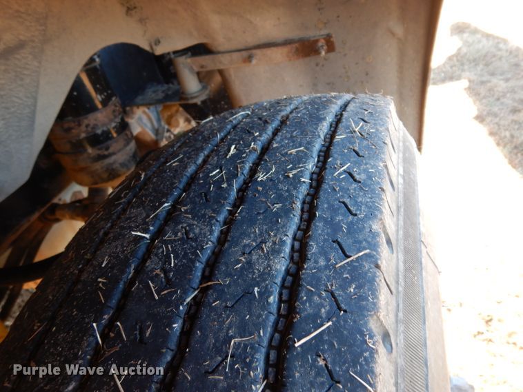 image for item DJ6734 1996 Western Star 4964F  dump truck