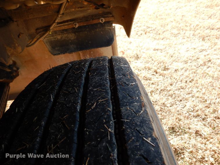 image for item DJ6734 1996 Western Star 4964F  dump truck