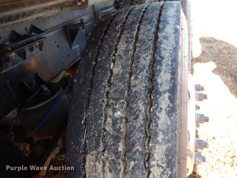 image for item DJ6734 1996 Western Star 4964F  dump truck