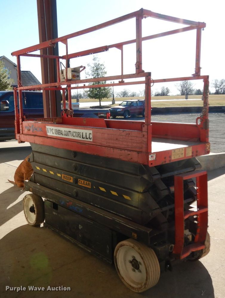 image for item DJ6736 Sky Jack  scissor lift