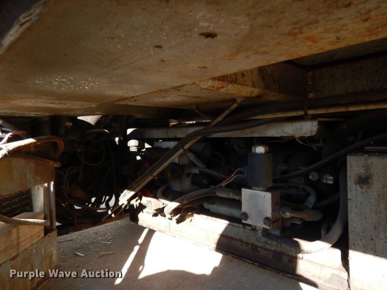 image for item DJ6736 Sky Jack  scissor lift