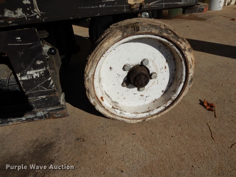 image for item DJ6736 Sky Jack  scissor lift