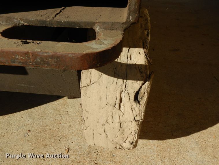 image for item DJ6736 Sky Jack  scissor lift